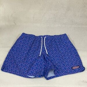 EUC Mens vineyard vines swim trunks with mesh lining